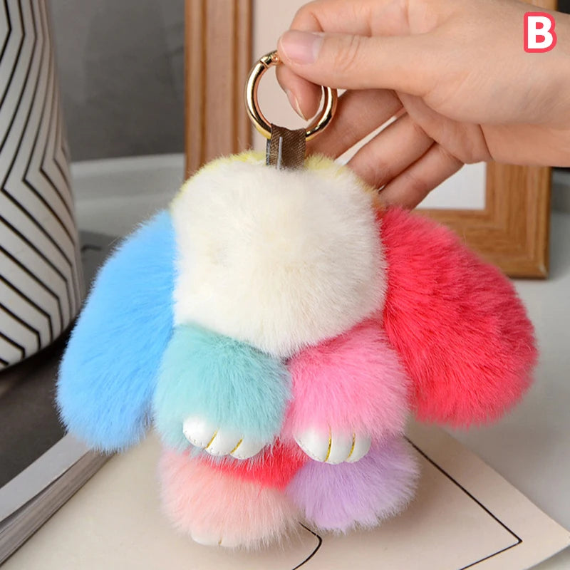 Llavero Peluche de Conejo: El Detalle que Todos Quieren. 15cm de Suavidad y Estilo Único para tu Bolso