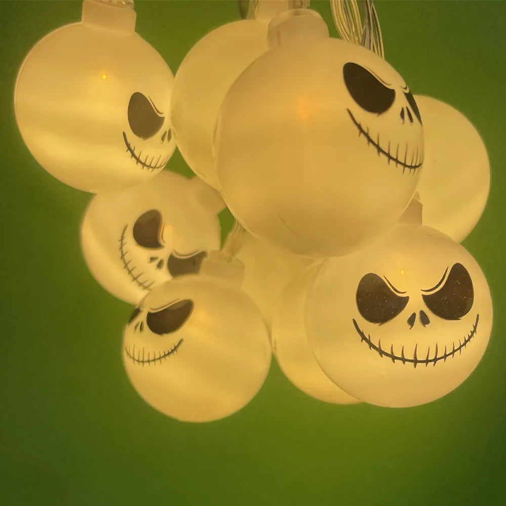 Guirnalda de Luces Fantasma LED: El Secreto para un Halloween Mágico y Espeluznante (Edición 2025)