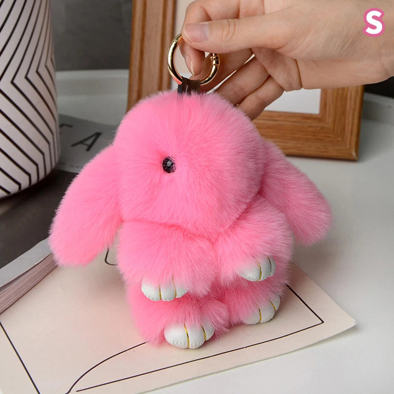 Llavero Peluche de Conejo: El Detalle que Todos Quieren. 15cm de Suavidad y Estilo Único para tu Bolso