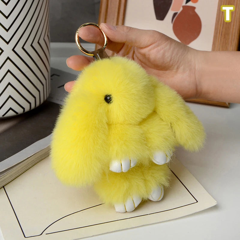 Llavero Peluche de Conejo: El Detalle que Todos Quieren. 15cm de Suavidad y Estilo Único para tu Bolso